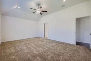 154 Eagle Ford Dr, Kyle, TX 78640 - Photo 16