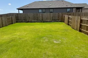 788 Papaya Dr, Buda, TX 78610 - Photo 24