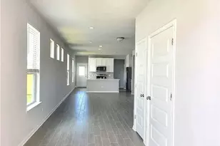 489 Unforgiven Ln, Jarrell, TX 76537 - Photo 4