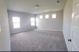 489 Unforgiven Ln, Jarrell, TX 76537 - Photo 6