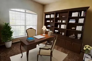 172 Onna St, Taylor, TX 76574 - Photo 12