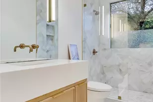 1016 Wild Basin Ledge, Austin, TX 78746 - Photo 20