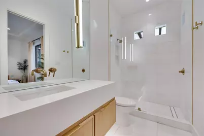 1016 Wild Basin Ledge, Austin, TX 78746 - Photo 22