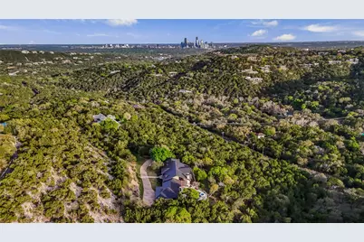 1016 Wild Basin Ledge, Austin, TX 78746 - Photo 32