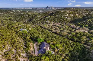 1016 Wild Basin Ledge, Austin, TX 78746 - Photo 32