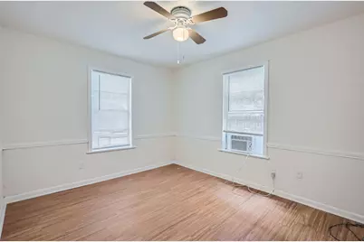 316 Plum Street, Lockhart, TX 78644 - Photo 8