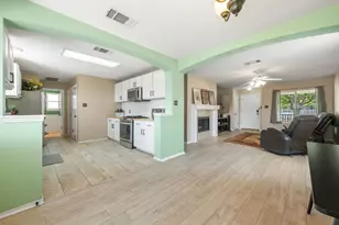 404 Country Estates Dr, Hutto, TX 78634 - Photo 16