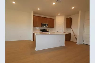 501 Bishop Wood Road, Dripping Springs, TX 78620 - Photo 2