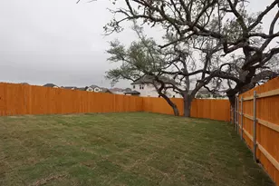 501 Bishop Wood Rd, Dripping Springs, TX 78620 - Photo 16