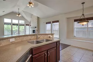 13925 Fallsprings Way, Manor, TX 78653 - Photo 20