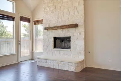 13925 Fallsprings Way, Manor, TX 78653 - Photo 12