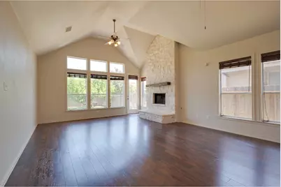 13925 Fallsprings Way, Manor, TX 78653 - Photo 4