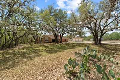 111 Clydesdale Drive, San Marcos, TX 78666 - Photo 4