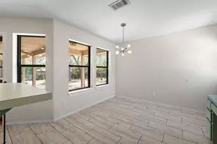 111 Clydesdale Dr, San Marcos, TX 78666 - Photo 10