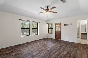 111 Clydesdale Dr, San Marcos, TX 78666 - Photo 16