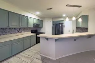 111 Clydesdale Dr, San Marcos, TX 78666 - Photo 6