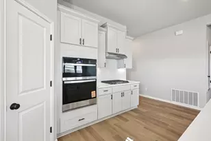 174 Dorian Dr, Buda, TX 78610 - Photo 10