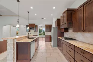 101 Eland Ave, Bastrop, TX 78602 - Photo 14