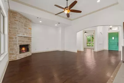 101 Eland Avenue, Bastrop, TX 78602 - Photo 8