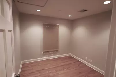 4702 Shadow Lane, Austin, TX 78731 - Photo 10