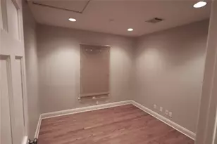 4702 Shadow Ln, Austin, TX 78731 - Photo 10