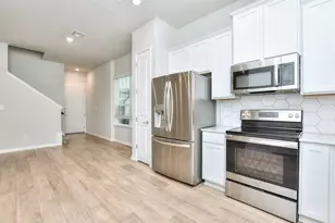 1015 Vista View Dr, Georgetown, TX 78626 - Photo 6