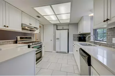 1401 Mills Meadow Drive, Round Rock, TX 78664 - Photo 4