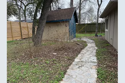 7501 West Gate Boulevard, Austin, TX 78745 - Photo 30