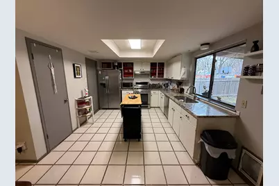 7501 West Gate Boulevard, Austin, TX 78745 - Photo 6