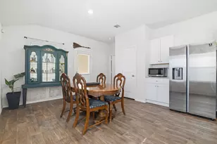 12026 Kettle River River, San Antonio, TX 78245 - Photo 6