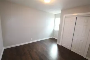 10702 Lanshire Dr, Austin, TX 78758 - Photo 12