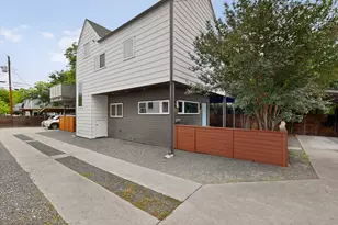 400 W 51st St, Austin, TX 78751 - Photo 2