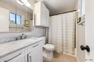 120 Pioneer Trail, San Marcos, TX 78666 - Photo 10