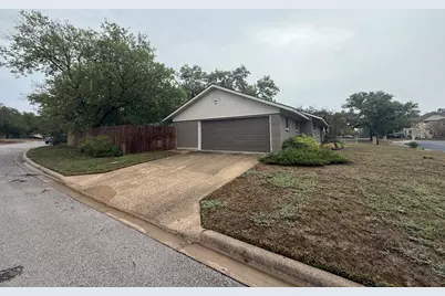 5705 Coventry Lane, Austin, TX 78723 - Photo 2