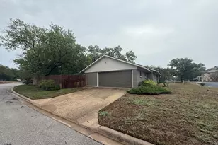 5705 Coventry Ln, Austin, TX 78723 - Photo 2