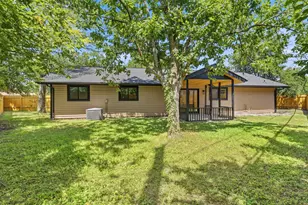 2004 Teakwood Dr, Austin, TX 78757 - Photo 28