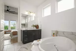 13013 Cardinal Flower Dr, Austin, TX 78739 - Photo 16