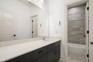 13013 Cardinal Flower Dr, Austin, TX 78739 - Photo 24