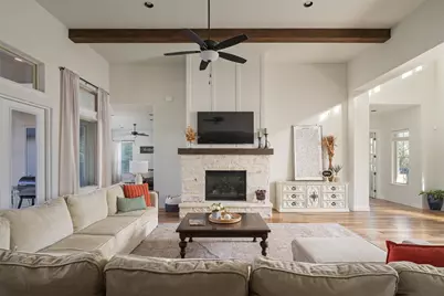 231 Gaucho Way, Dripping Springs, TX 78620 - Photo 4