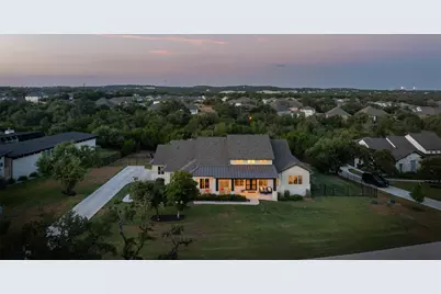 231 Gaucho Way, Dripping Springs, TX 78620 - Photo 34