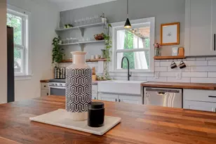 1012 Speegle St, Taylor, TX 76574 - Photo 12