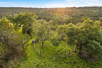 900 Lost Valley Road, Dripping Springs, TX 78620 - Photo 16