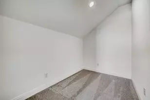122 International St, Buda, TX 78610 - Photo 18