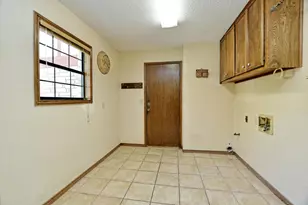 3100 Live Oak St, Round Rock, TX 78681 - Photo 12