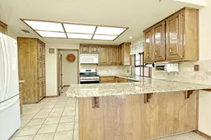 3100 Live Oak St, Round Rock, TX 78681 - Photo 10