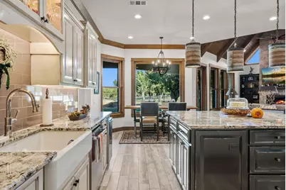 901 Crown Lane, Burnet, TX 78611 - Photo 10