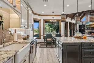 901 Crown Ln, Burnet, TX 78611 - Photo 10