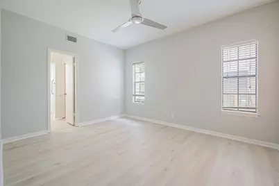 210 Oak Bay Street #402, Rockport, TX 78382 - Photo 12