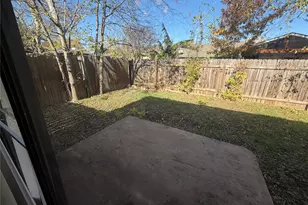 4702 Rocking Chair Rd, Austin, TX 78744 - Photo 16