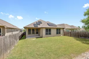 127 Scotsburg St, Hutto, TX 78634 - Photo 18